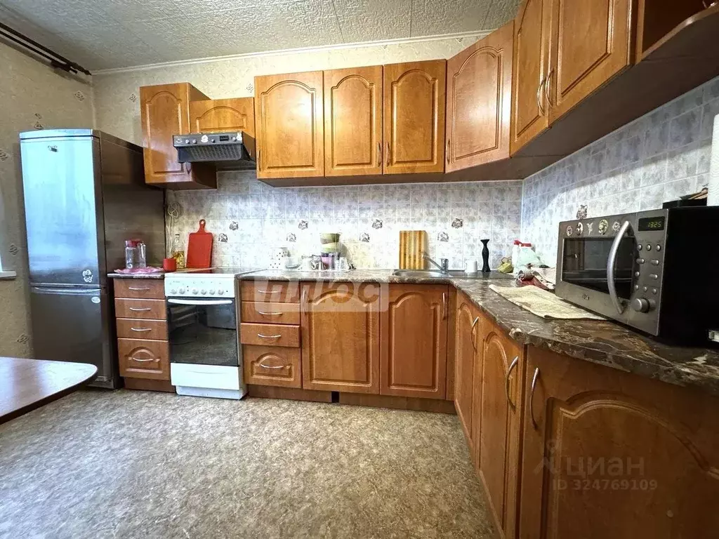 2-к кв. Московская область, Дмитров ДЗФС мкр, 43 (62.8 м) - Фото 1