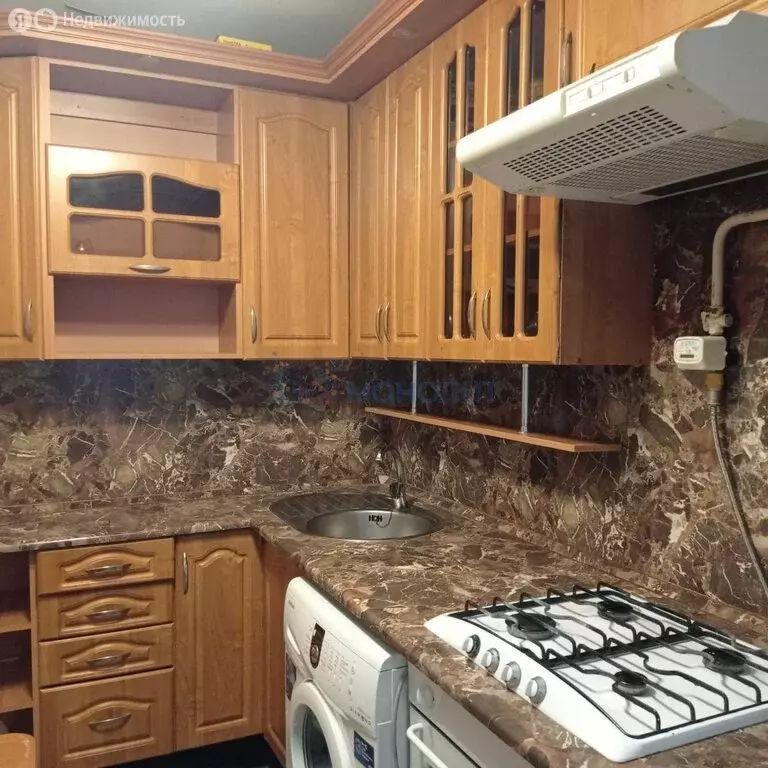 3-комнатная квартира: Нижний Новгород, улица Германа Лопатина, 2 (63.8 ... - Фото 1