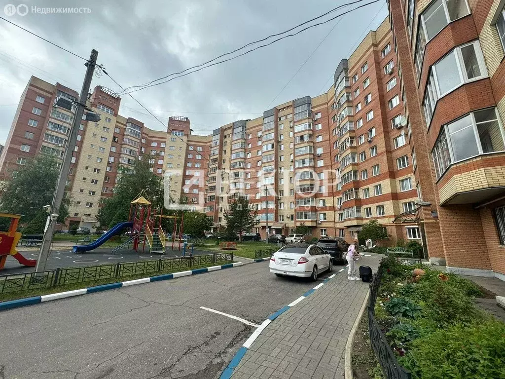 3-комнатная квартира: Ярославль, улица Слепнёва, 37 (76 м) - Фото 1