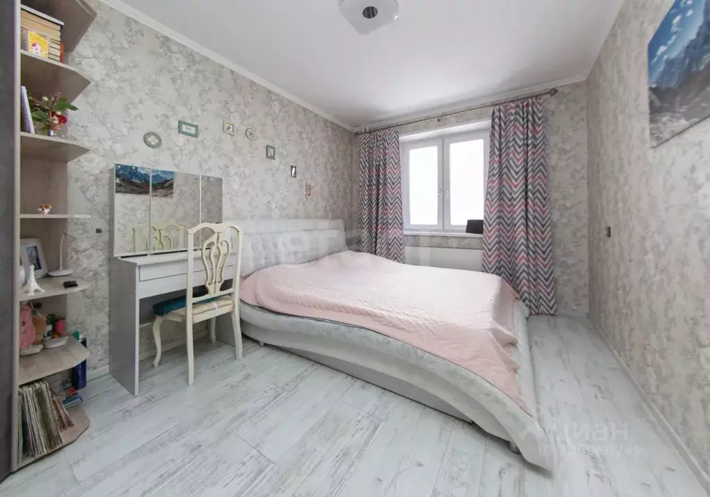 3-к кв. Томская область, Томск ул. Говорова, 11А (77.7 м) - Фото 1