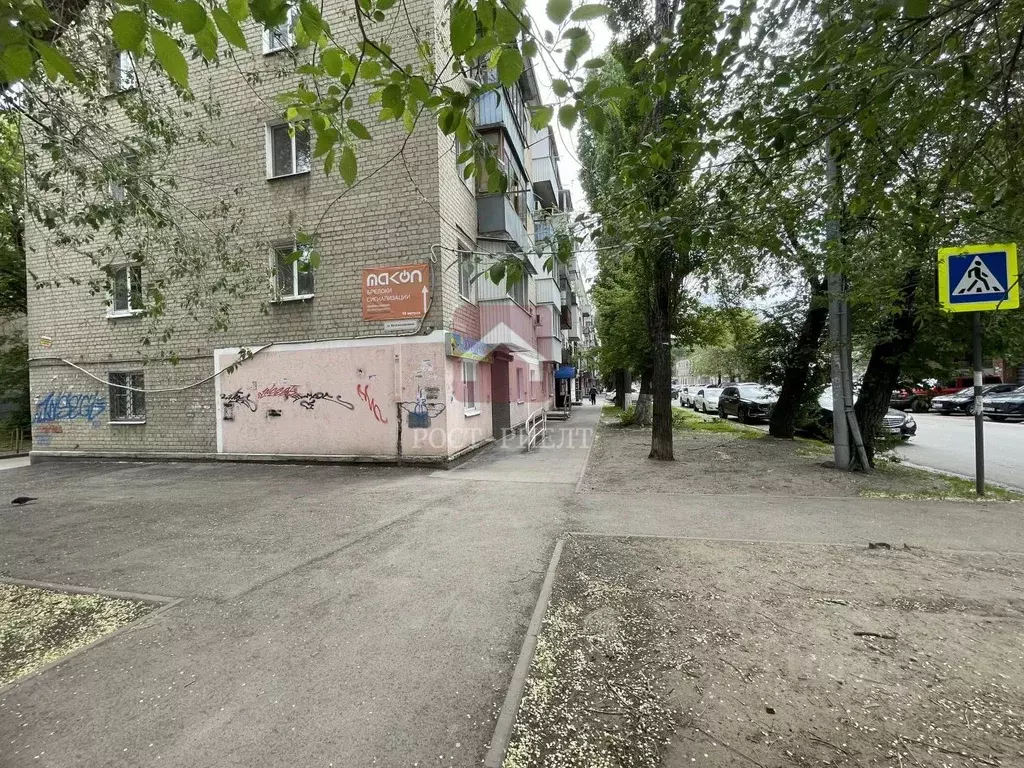 Помещение свободного назначения в Саратовская область, Саратов ул. ... - Фото 1