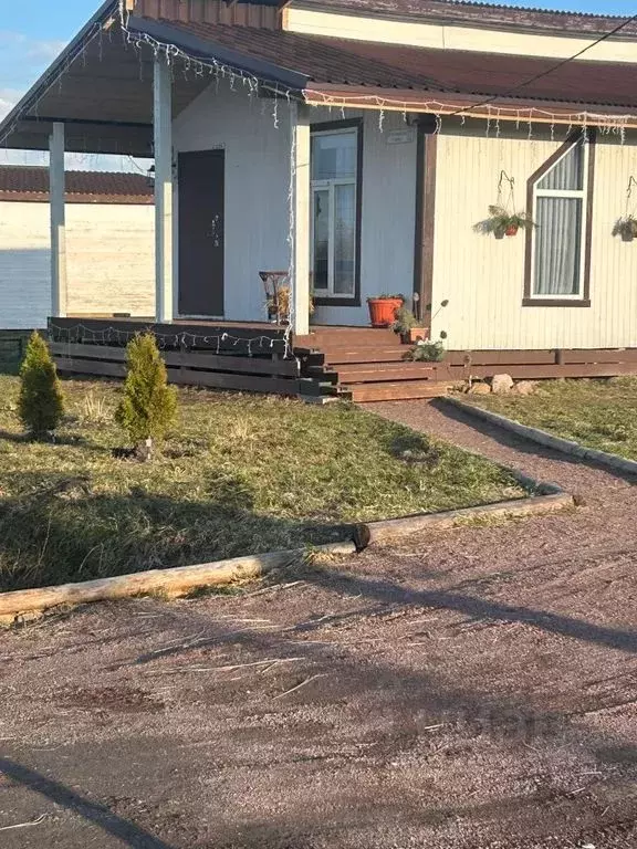 Дом в Ленинградская область, Кировский район, Назиевское городское ... - Фото 1