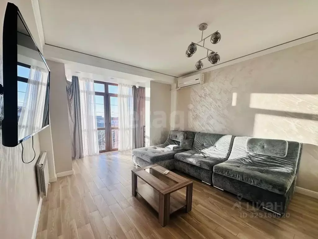 2-к кв. Севастополь проезд Рубежный, 28 (66.8 м) - Фото 1