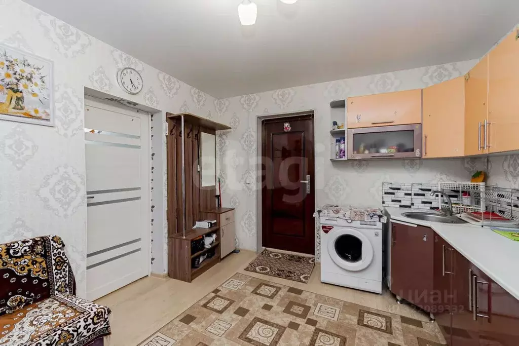 Комната Тюменская область, Тюмень ул. Станционная, 18 (30.5 м) - Фото 1
