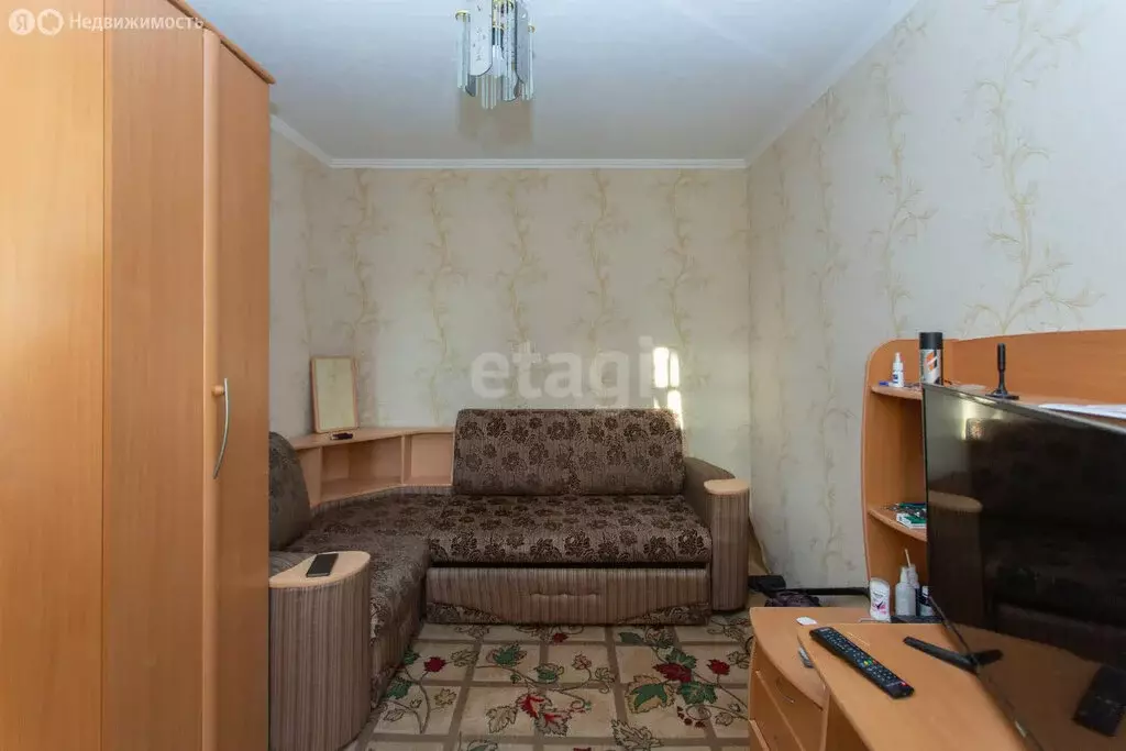 1-комнатная квартира: Тобольск, 9-й микрорайон, 18А (28 м) - Фото 0