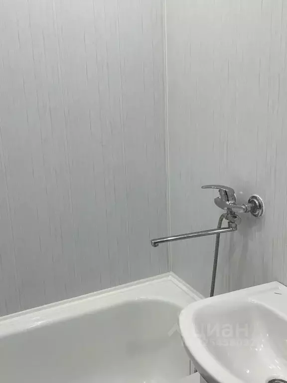 1-к кв. Курская область, Железногорск ул. Сентюрева, 11к3 (33.0 м) - Фото 1