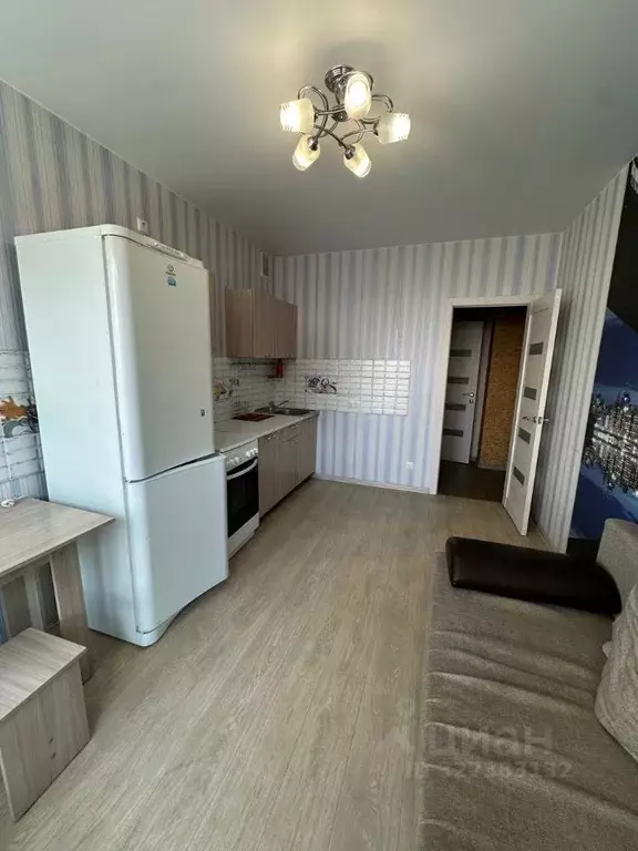 2-к кв. Кемеровская область, Кемерово ул. Сибиряков-Гвардейцев, 28А ... - Фото 2