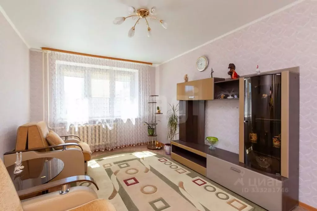 2-к кв. Тюменская область, Тюмень ул. Домостроителей, 38 (50.8 м) - Фото 1