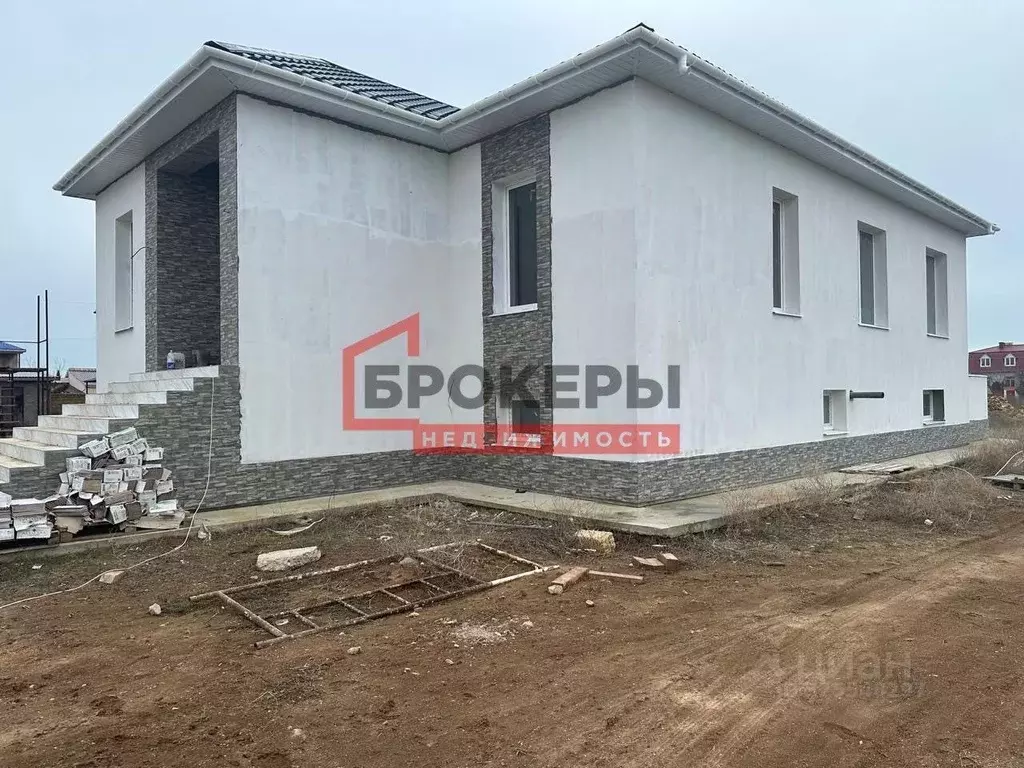 Дом в Крым, Евпатория городской округ, Заозерное пгт ул. Космическая, ... - Фото 2