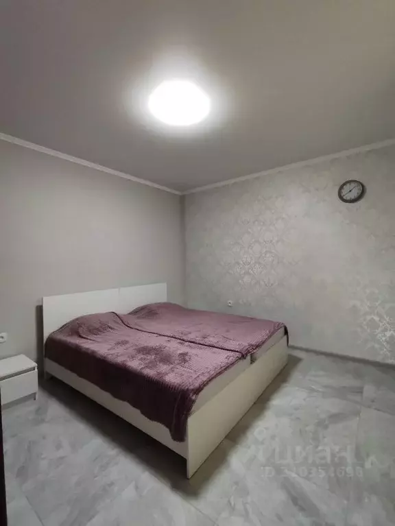 1-к кв. Крым, Симферополь Белое-5 мкр,  (30.0 м) - Фото 1