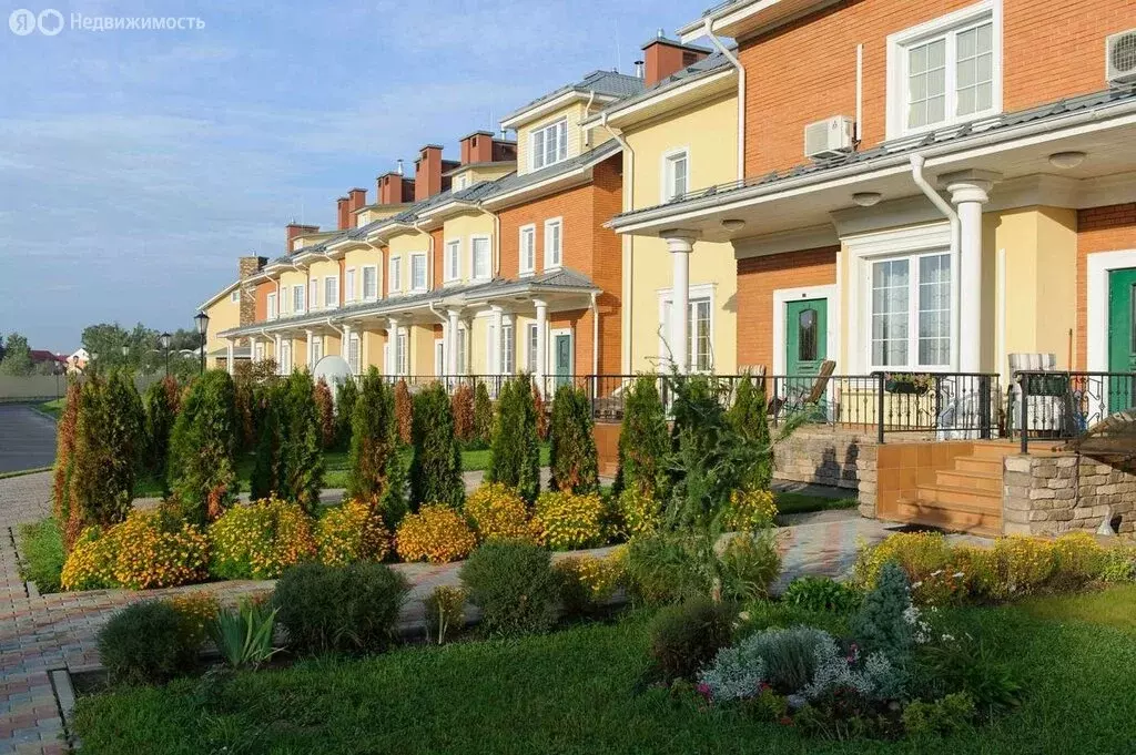 3-комнатная квартира: Ангелово, жилой комплекс Ангелово-Резиденц, 42 ... - Фото 0