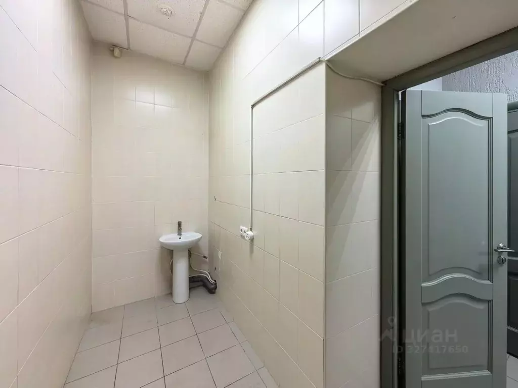 Офис в Свердловская область, Екатеринбург ул. Татищева, 94 (5 м) - Фото 1