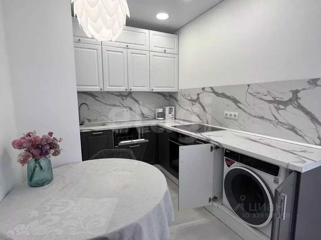 2-к кв. Иркутская область, Иркутск ул. Красных Мадьяр, 14/2 (54.2 м) - Фото 1