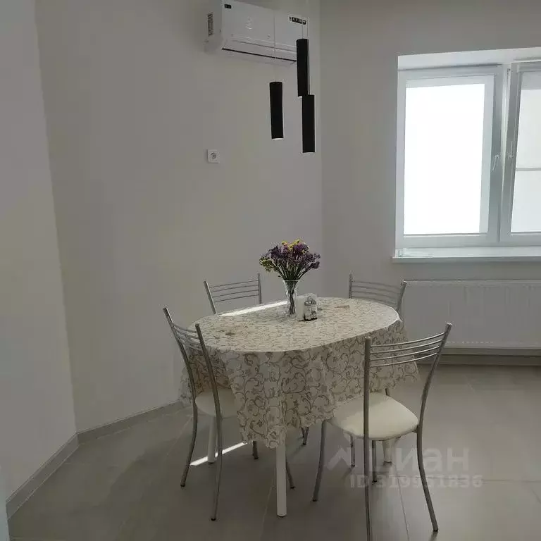 1-к кв. Краснодарский край, Тихорецк Октябрьская ул., 74 (50.0 м) - Фото 1