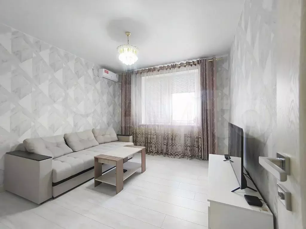 2-к. квартира, 54 м, 8/8 эт. - Фото 0