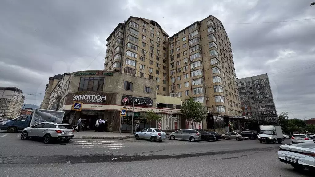3-к. квартира, 125 м, 4/9 эт. - Фото 1