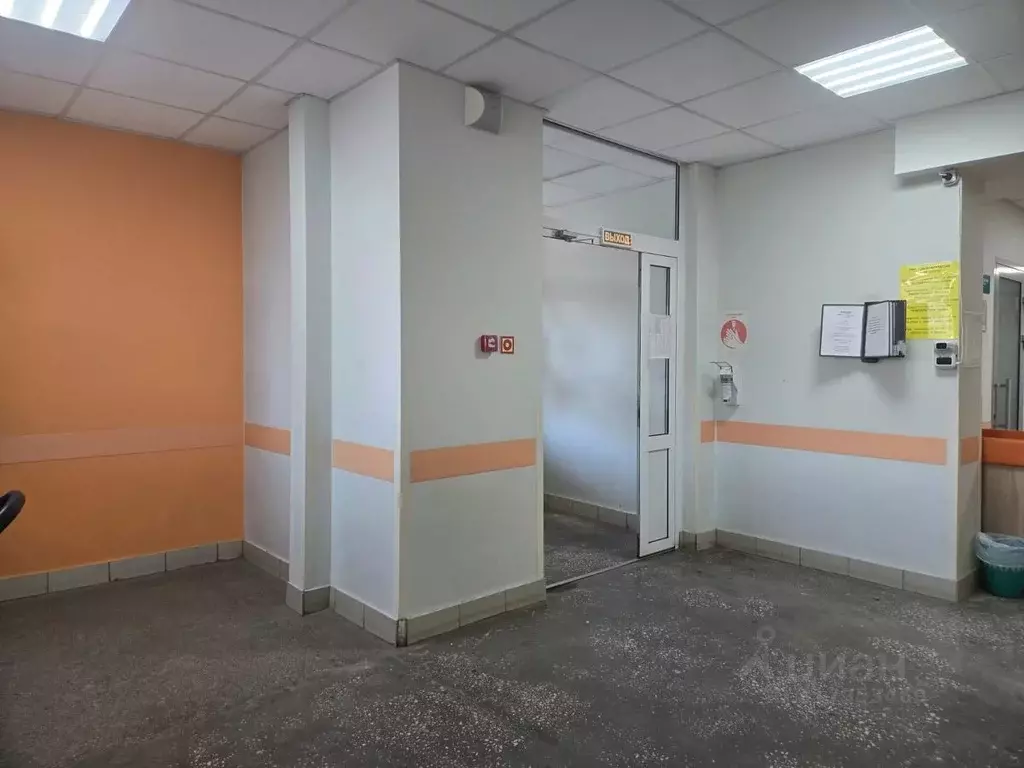 Помещение свободного назначения в Татарстан, Казань ул. Гаврилова, 42 ... - Фото 0