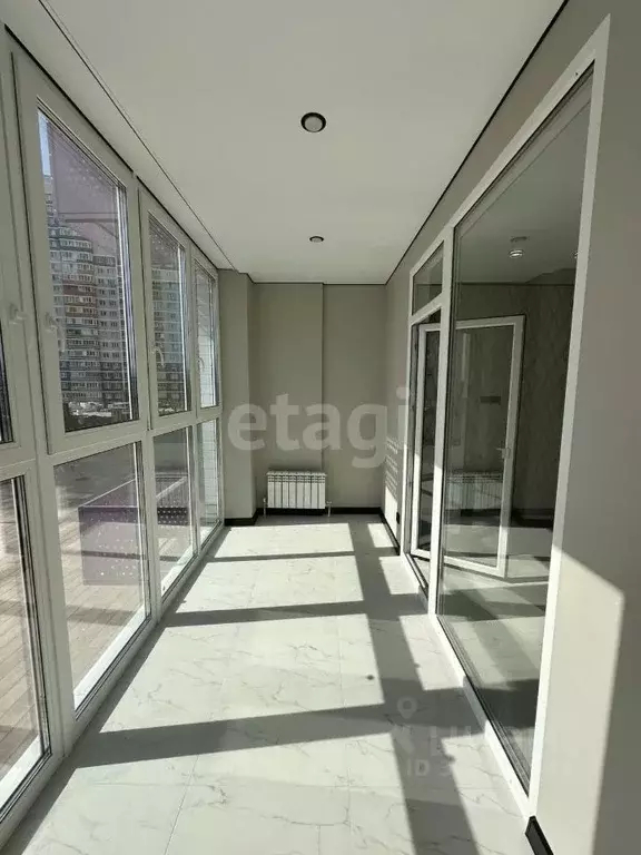 Студия Брянская область, Брянск ул. Комарова, 47 (35.4 м) - Фото 1