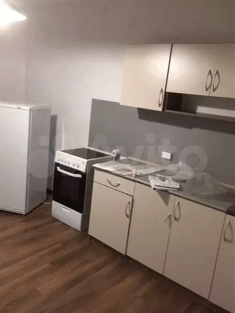 Комната 19 м в 3-к., 4/14 эт. - Фото 0