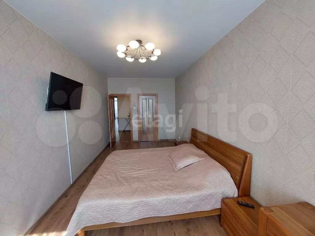 1-к. квартира, 80 м, 4/17 эт. - Фото 1