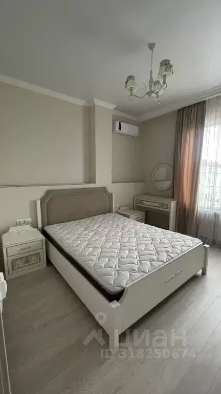 Дом в Краснодарский край, Геленджик ул. Евменьева, 29 (220 м) - Фото 0