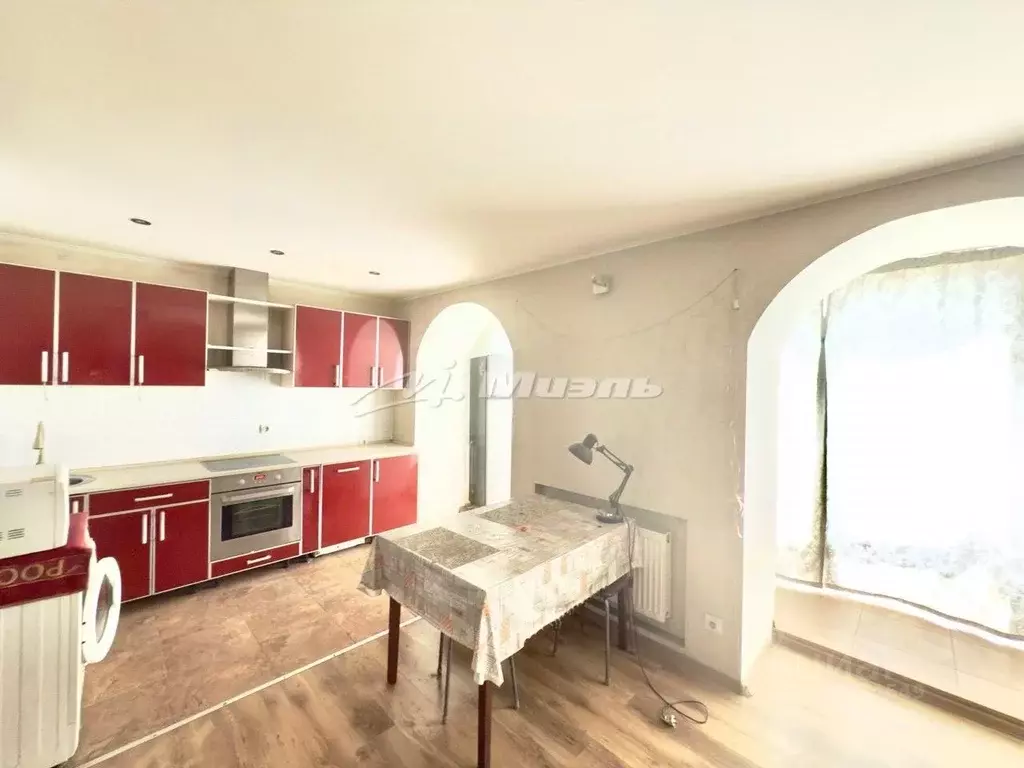 2-к кв. Крым, Симферопольский район, Донское с/пос, с. Кленовка  (49.0 ... - Фото 1