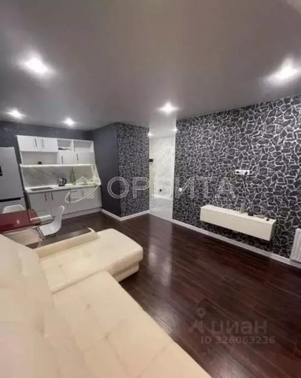 1-к кв. Тюменская область, Тюмень ул. Павла Никольского, 2 (41.0 м) - Фото 2