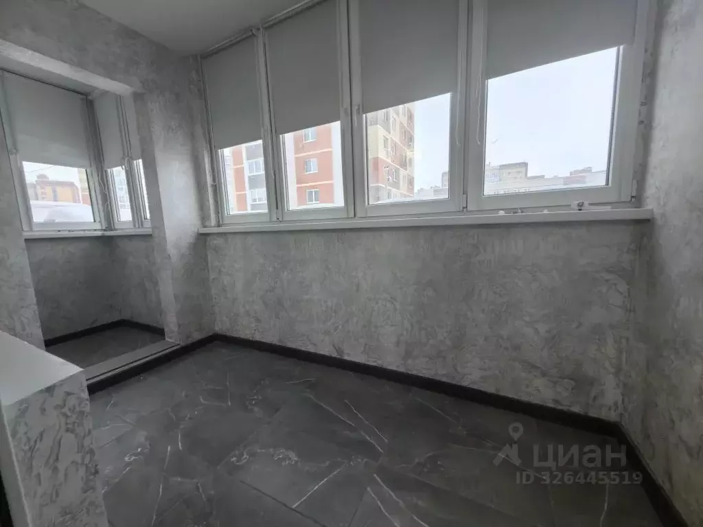 3-к кв. Калужская область, Калуга ул. Академика Потехина, 7 (73.9 м) - Фото 2