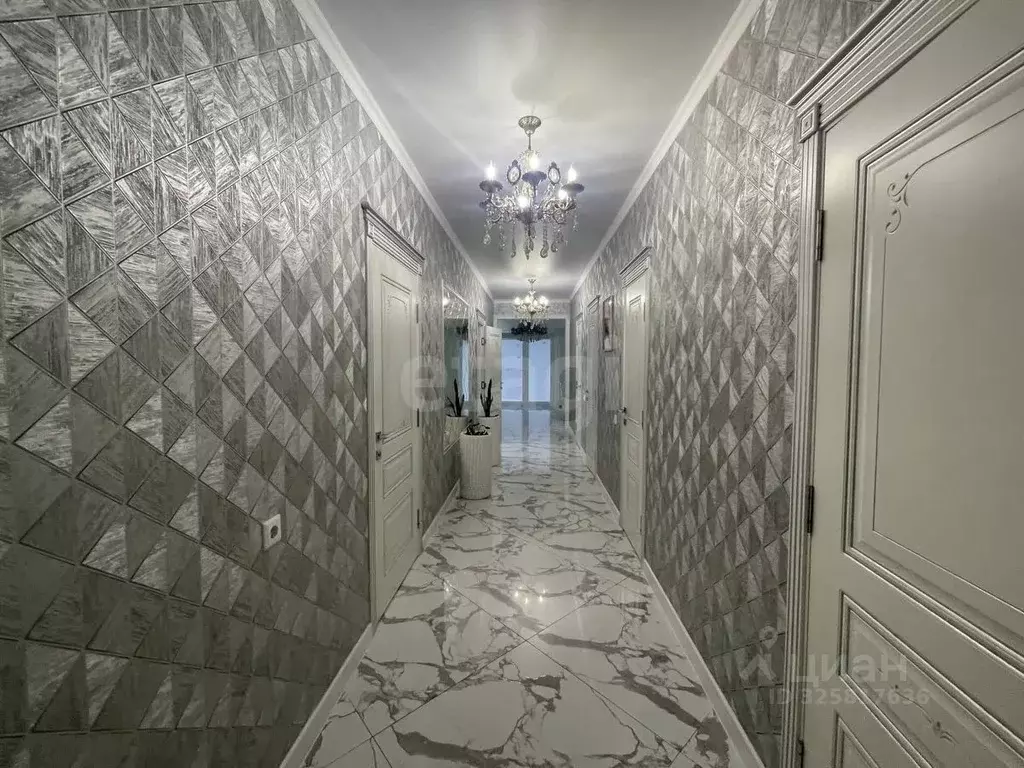 Дом в Адыгея, Майкоп ул. Калинина (176 м) - Фото 1