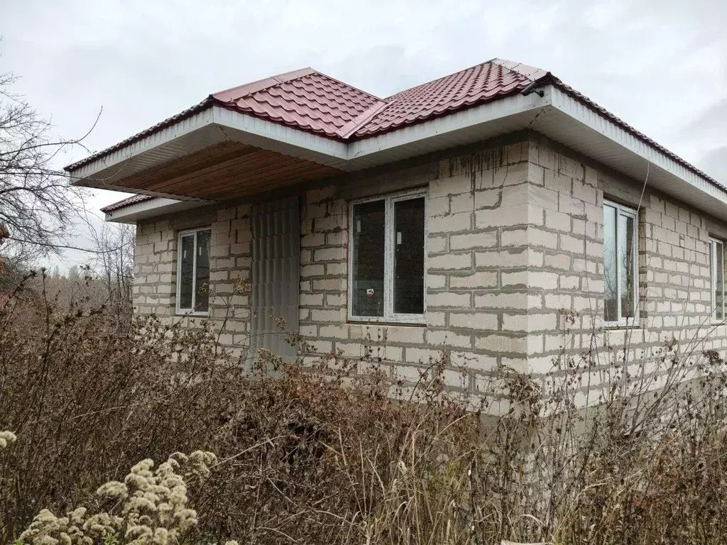 Дом в Саратовская область, Саратов Кировец-1 СНТ,  (146 м) - Фото 2