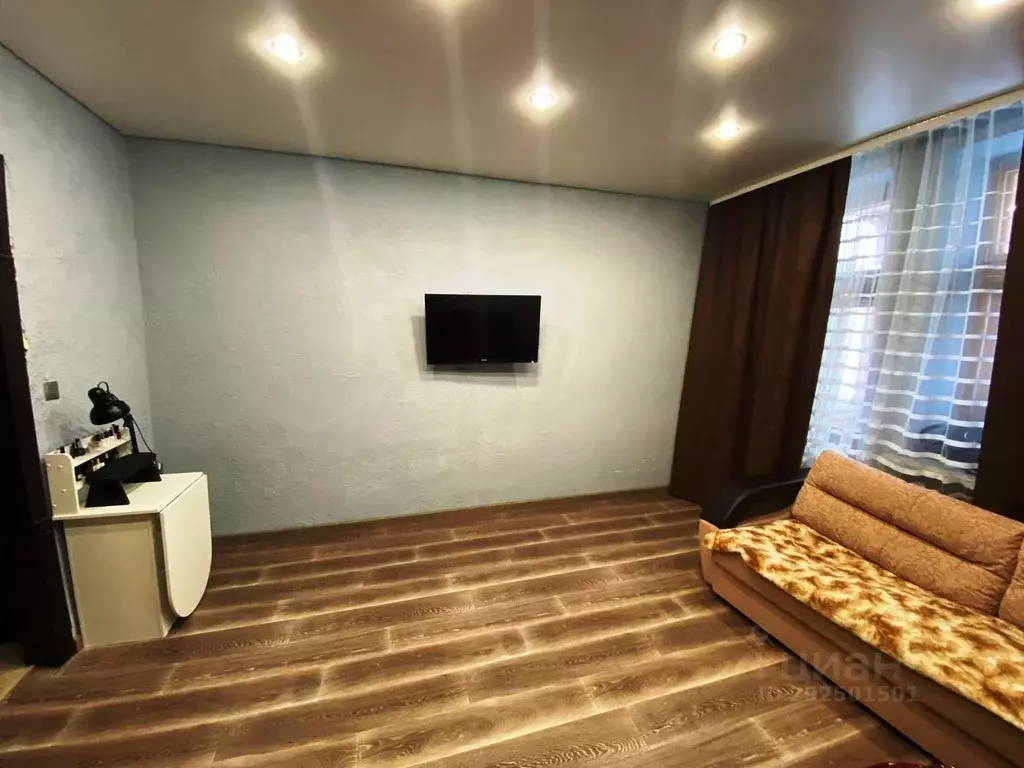 3-к кв. Башкортостан, Уфа ул. Карла Маркса, 83 (80.0 м) - Фото 0