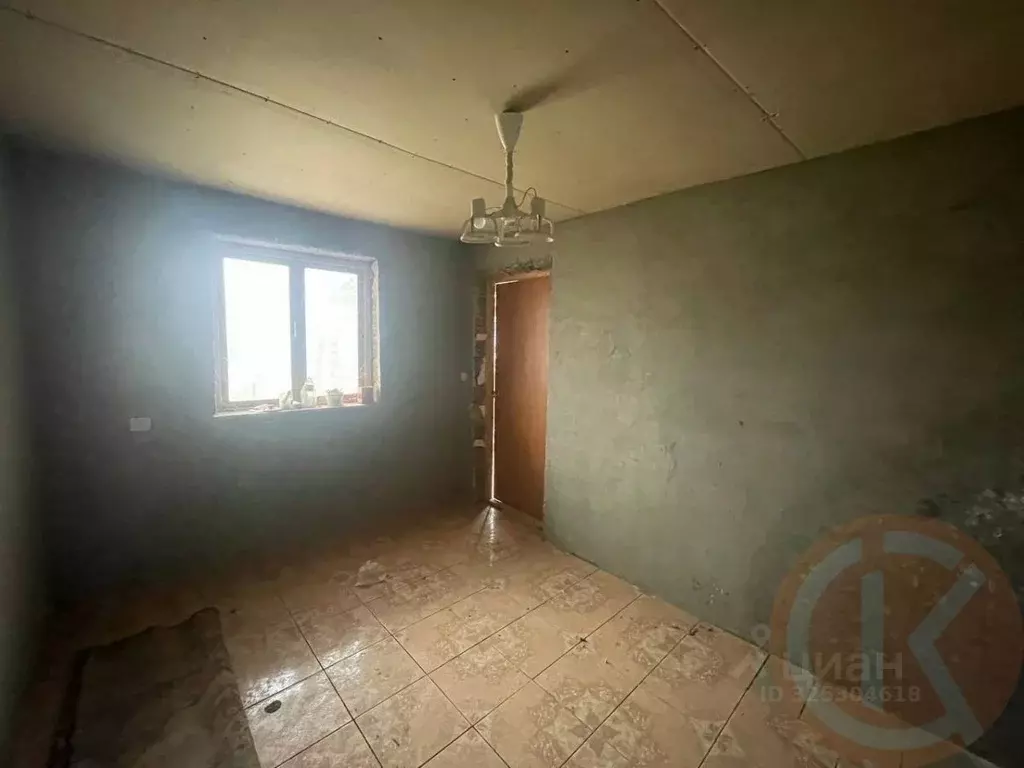 Участок в Крым, Сакский район, с. Уютное, Прибой СПК ул. Вишневая, 36 ... - Фото 2