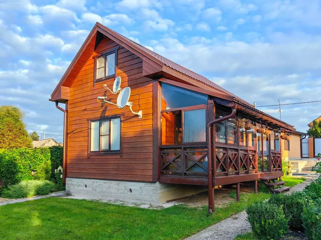 Дом в Тульская область, Суворовский район, Северо-Западное с/пос, д. ... - Фото 1