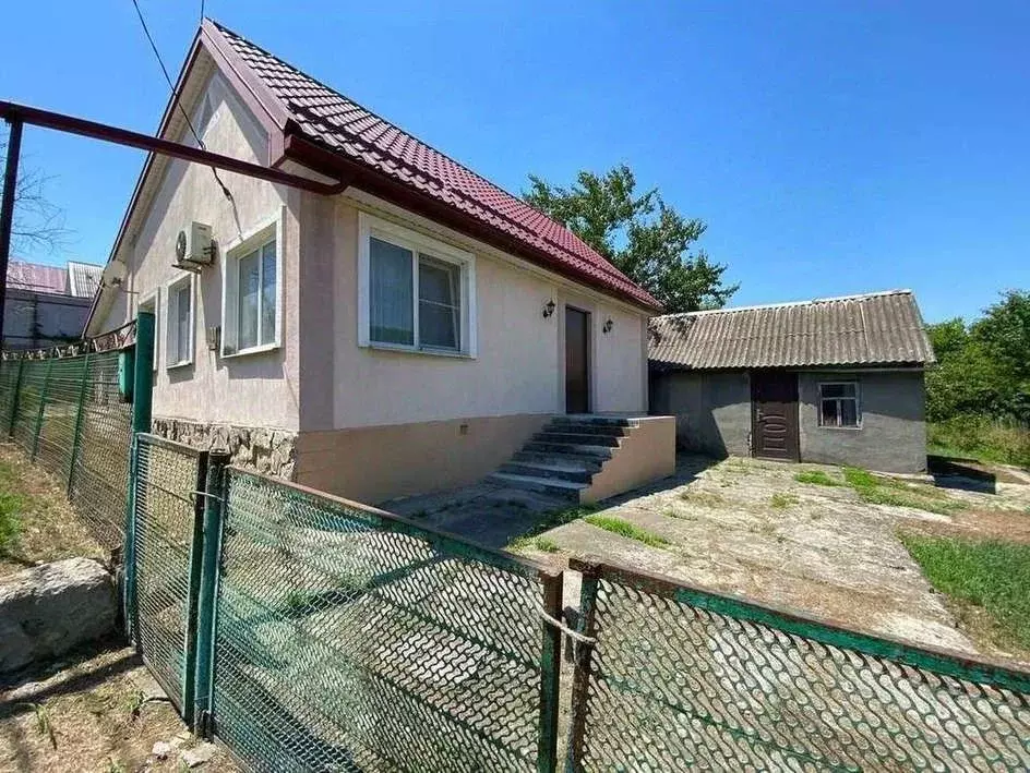 Дом в Краснодарский край, Крымский район, Нижнебаканская ст-ца ... - Фото 1