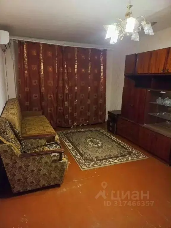 1-к кв. Ростовская область, Азов Азовский район, ул. Макаровского, 100 ... - Фото 0