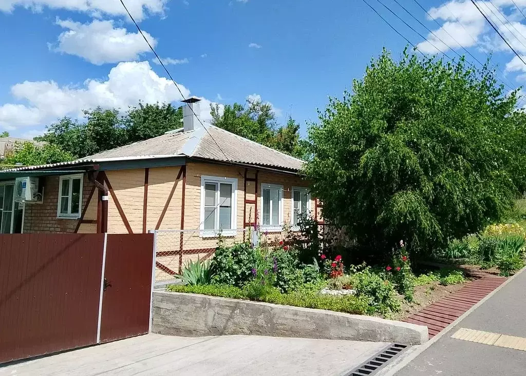 Дом в Ростовская область, Константиновск ул. Ленина, 19 (64 м) - Фото 1