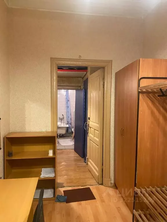 Комната Москва ул. Знаменка, 13С4 (31.0 м) - Фото 1