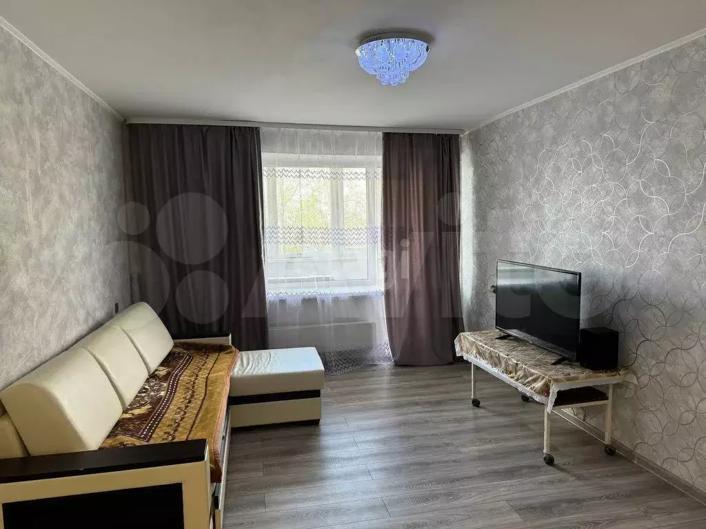 3-к. квартира, 60 м, 3/9 эт. - Фото 1