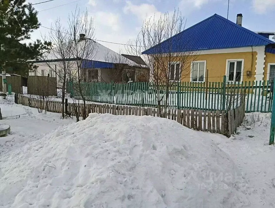 Дом в Кемеровская область, Белово ул. Дружбы (57 м) - Фото 0