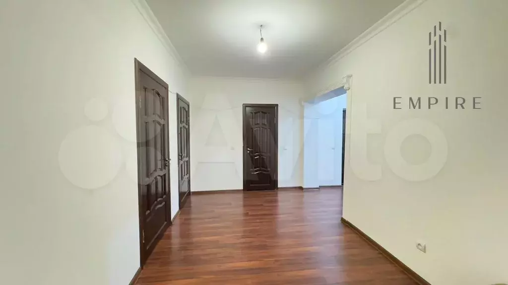 3-к. квартира, 90 м, 4/9 эт. - Фото 0