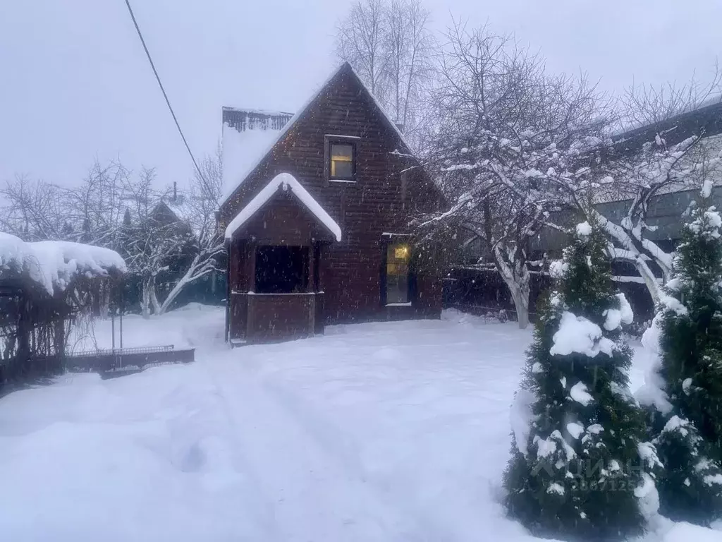 Дом в Москва Воскресенское поселение, Строитель СНТ, 62 (80 м) - Фото 1