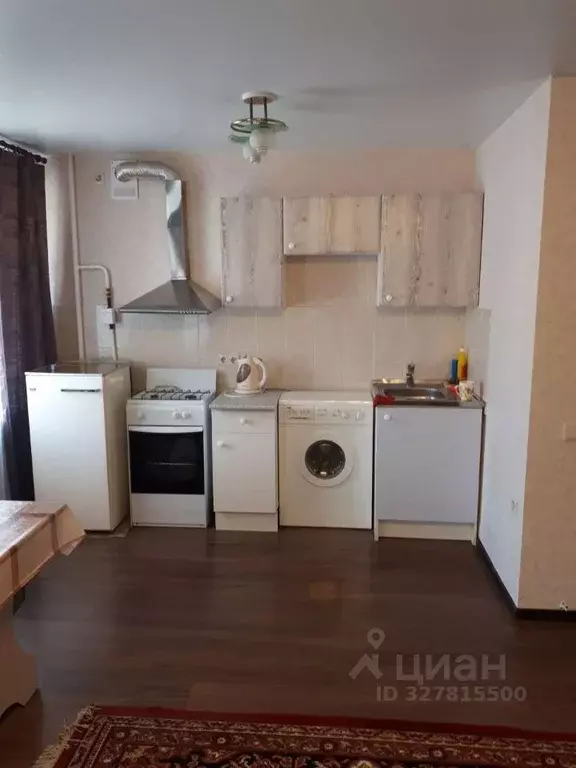 Студия Омская область, Омск просп. Карла Маркса, 54 (33.2 м) - Фото 1