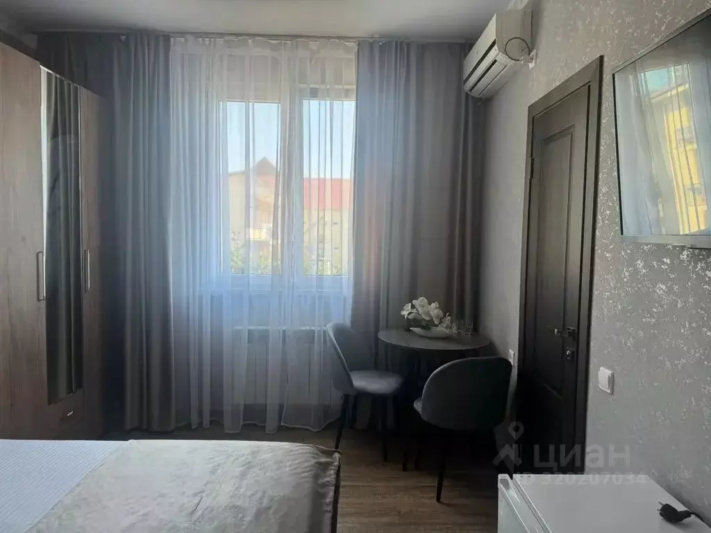Комната Краснодарский край, Сочи Адлер жилрайон, ул. Чкалова, 38А/2 - Фото 0