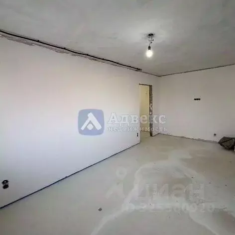 2-к кв. Тюменская область, Тюмень ул. Свердлова, 20 (49.8 м) - Фото 2