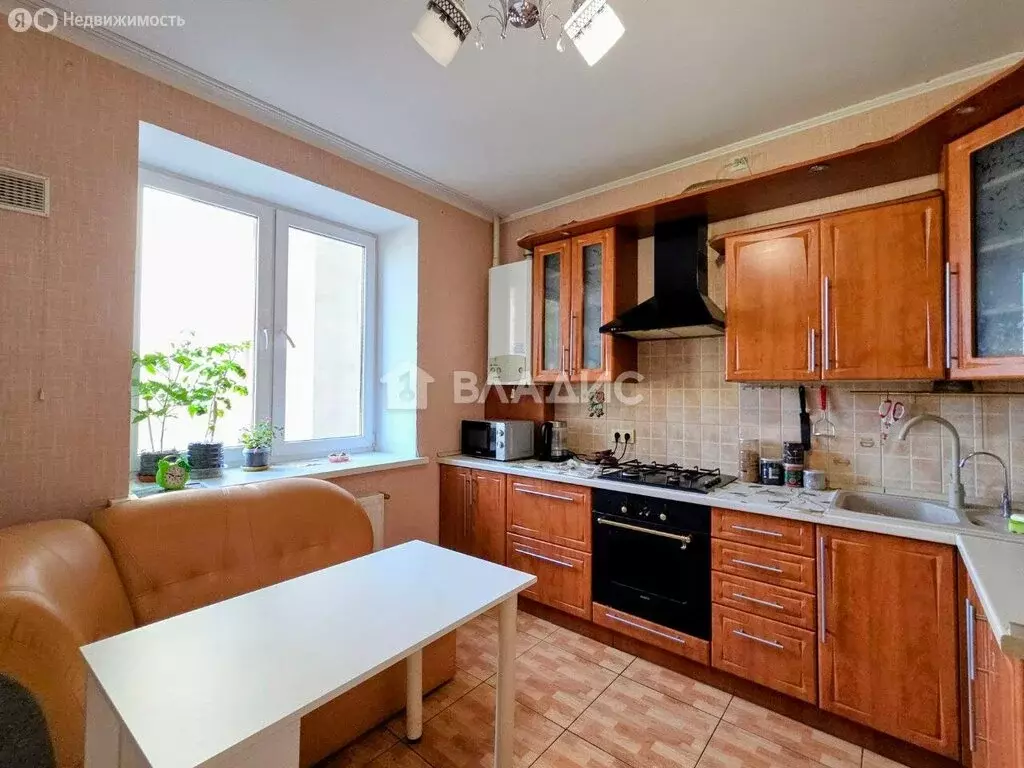 2-комнатная квартира: Калининград, улица Генерала Толстикова, 16 (60.4 ... - Фото 0
