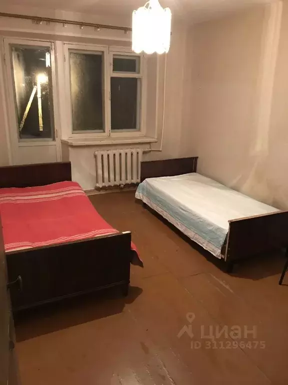 2-к кв. Тульская область, Суворов Садовая ул., 3 (46.0 м) - Фото 0