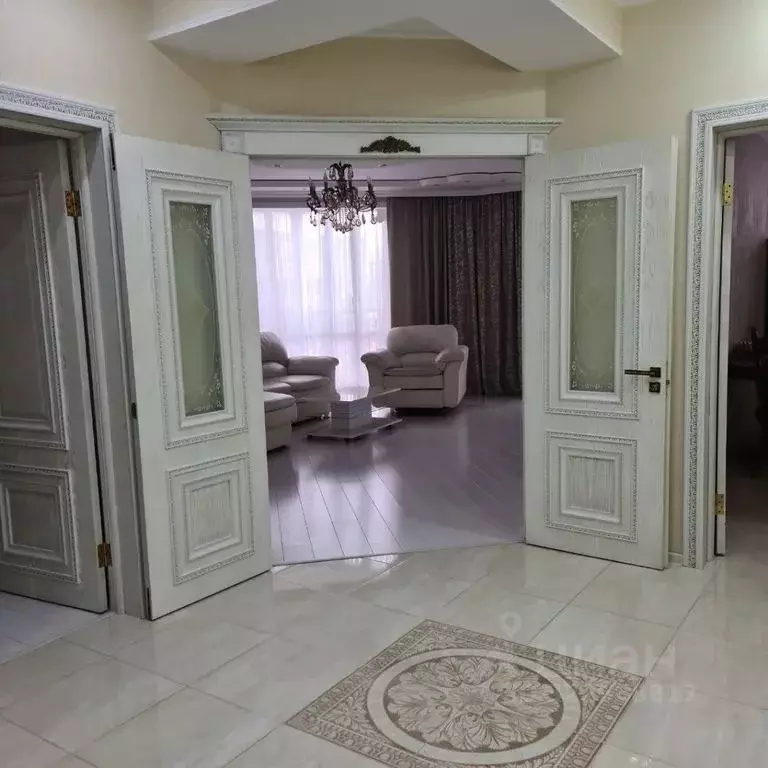 3-к кв. Северная Осетия, Владикавказ Кырджалийская ул., 8/1 (120.0 м) - Фото 2