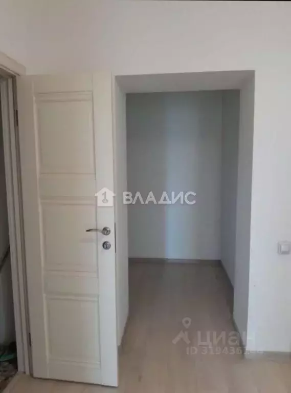 2-к кв. Белгородская область, Белгород ул. Щорса, 45д (53.9 м) - Фото 1