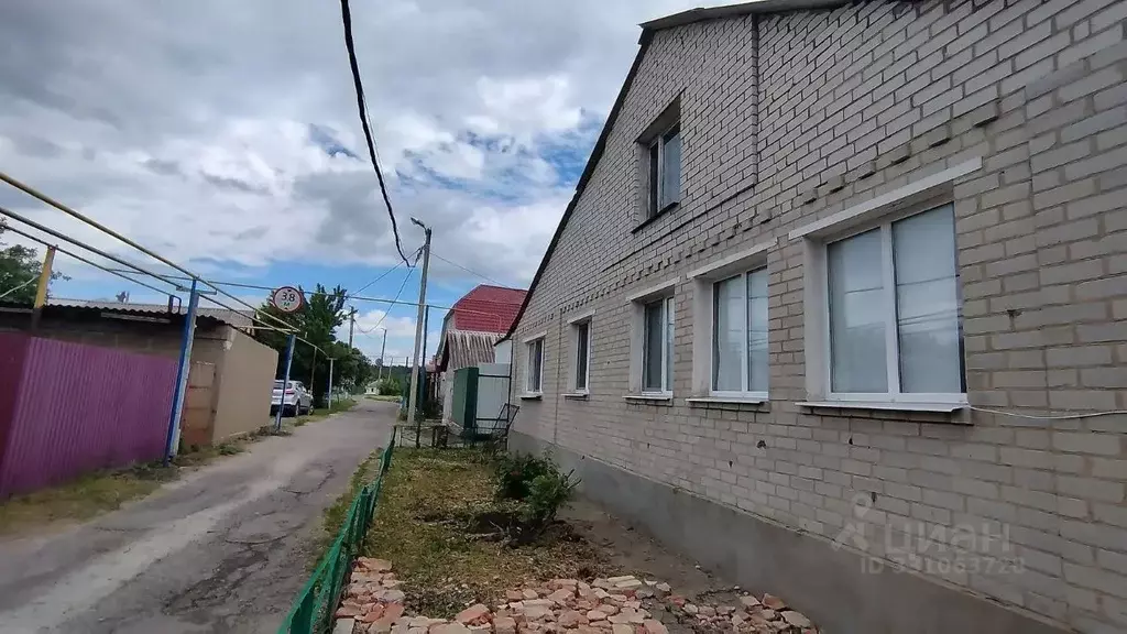 Дом в Белгородская область, Короча ул. Дзержинского (70 м) - Фото 2