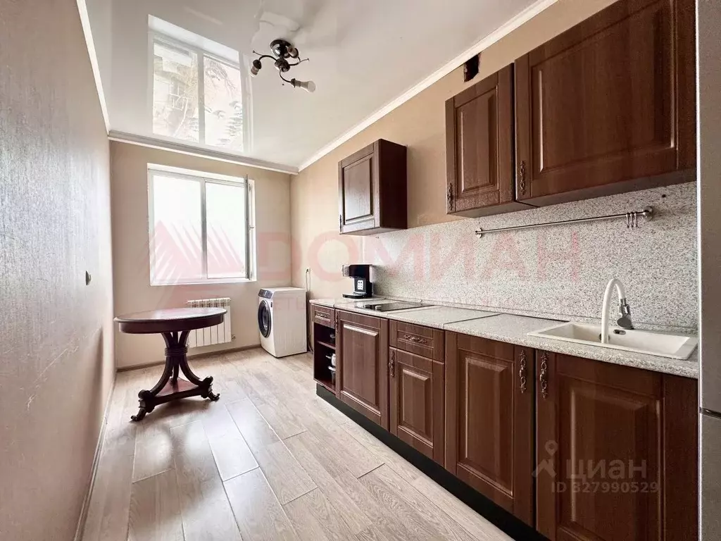 1-к кв. Ростовская область, Аксай ул. Платова, 101А (33.5 м) - Фото 1